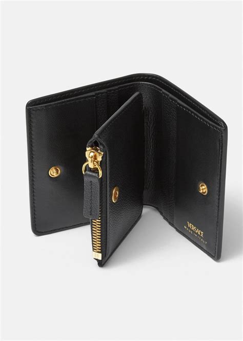 versace la medusa wallet.